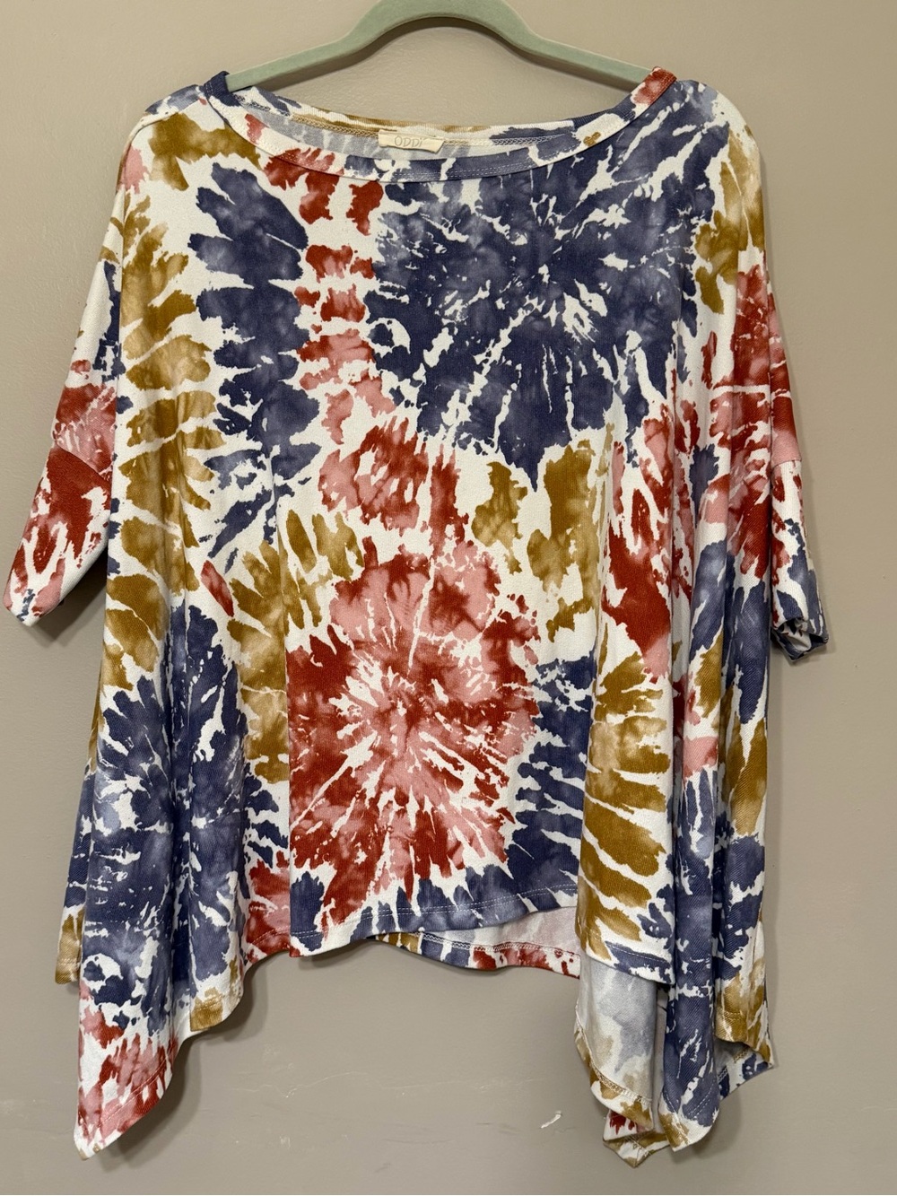 ODDY Tie Dye Oversized Tunic Top Asymmetrical Hem S/M Short Sleeve Boho⁠
